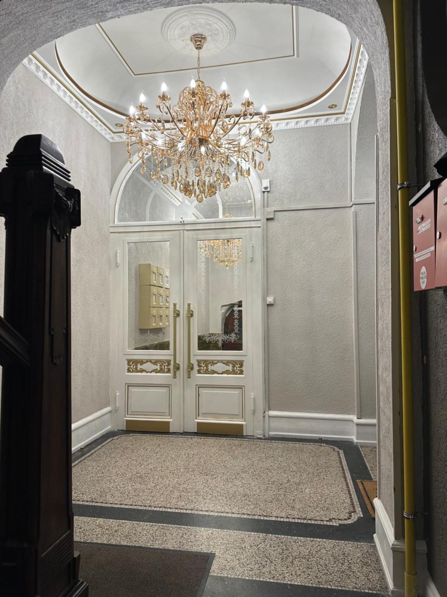 Serenity Bed Palace 2 Metz Gare エクステリア 写真